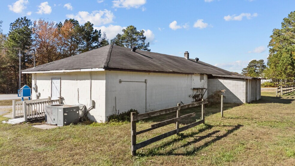 More Photos Of 4586 NC-39 Hwy, Louisburg Specialty For Sale