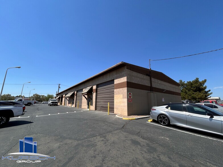 More Photos Of 15346 Bonanza Rd, Victorville Warehouse For Lease