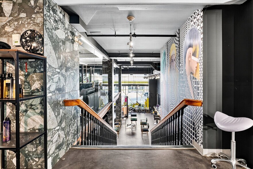 More Photos Of 1200 Rue Atateken, Montréal Storefront Retail Residential For Sale