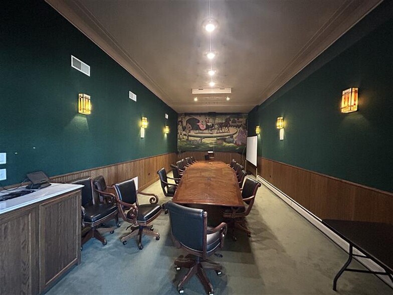 More Photos Of 1408 Strongs Ave, Stevens Point Apartments For Sale