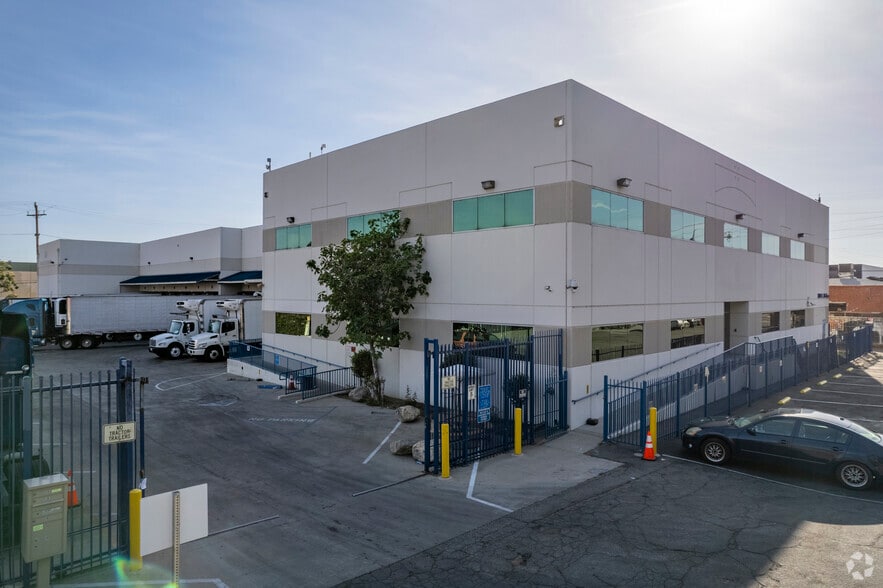 More Photos Of 2020 E 7th Pl, Los Angeles Refrigeration Cold Storage For Sale