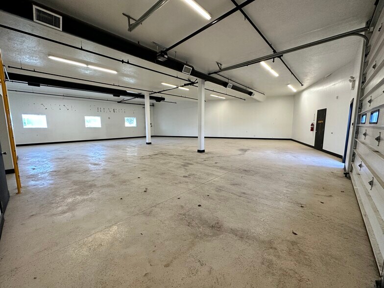 More Photos Of 4612 W 7000 S, West Jordan Light Manufacturing For Sale