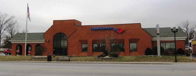 More Photos Of 311 S Main St, O'Fallon Office For Lease