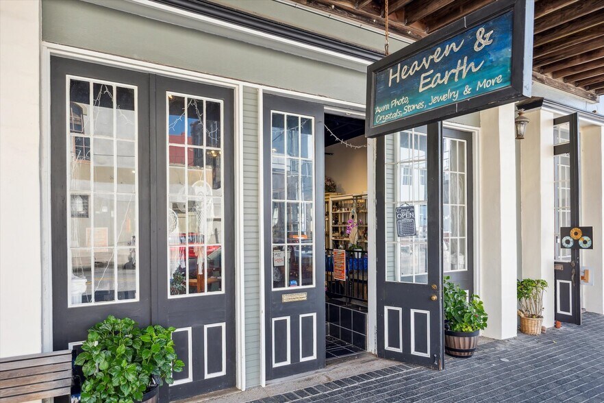 More Photos Of 210 Moody Ave, Galveston Storefront Retail Office For Sale