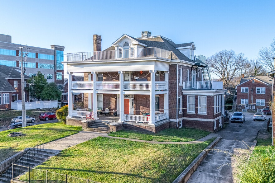 Primary Photo Of 1733 W Clinch Ave, Knoxville Apartments For Sale