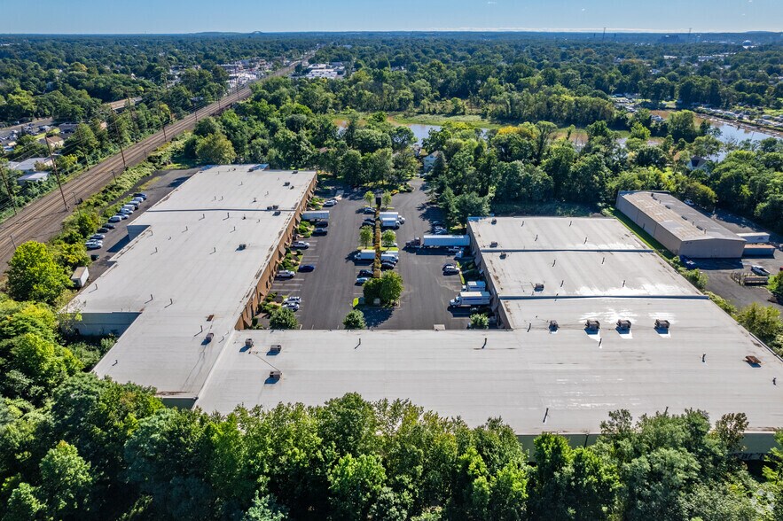 More Photos Of 780 Haunted Ln, Bensalem Warehouse For Lease