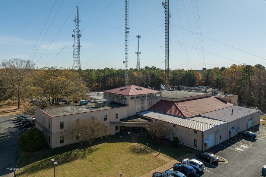 More Photos Of 23 Sesame St, Richmond Telecom Hotel Data Hosting For Sale