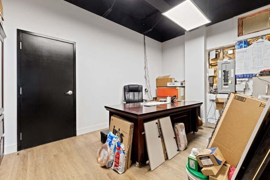 More Photos Of 25 Rue Audet, Gatineau Freestanding For Sale