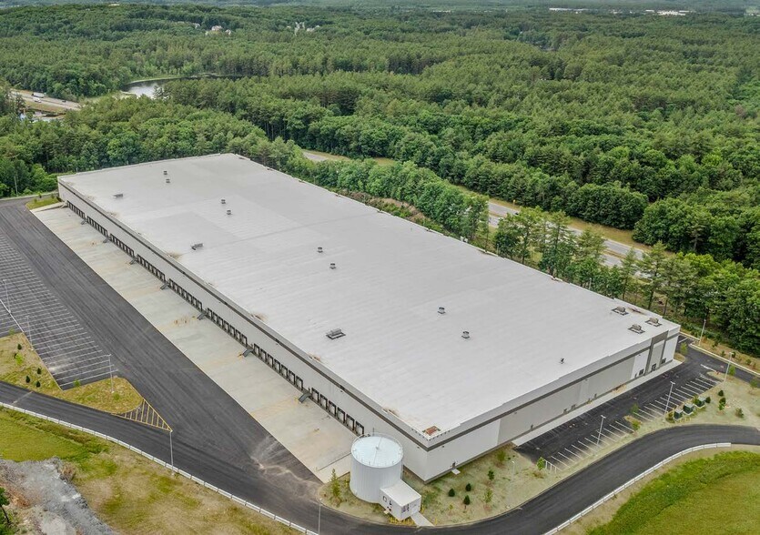 More Photos Of 50 Robert Milligan Pky, Merrimack Warehouse For Lease