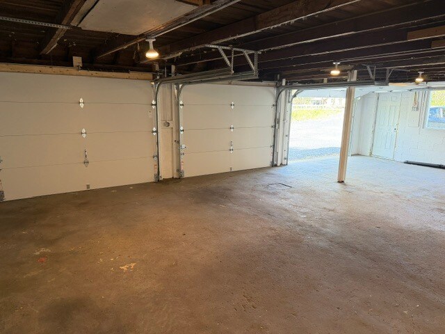 More Photos Of 967 Little Britain Rd, New Windsor Freestanding For Sale