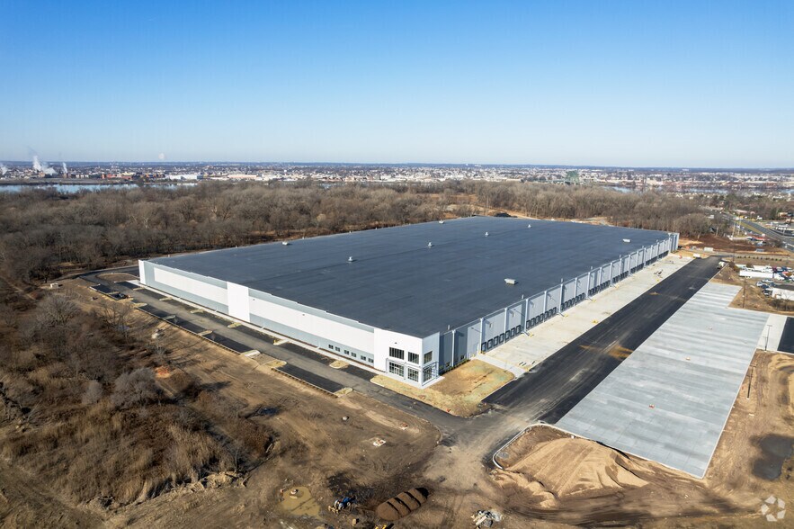 More Photos Of 201 Route 73 S, Palmyra Warehouse For Lease