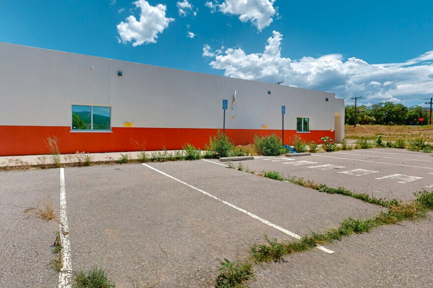 More Photos Of 11807 NM 337 #3, Tijeras Convenience Store For Sale