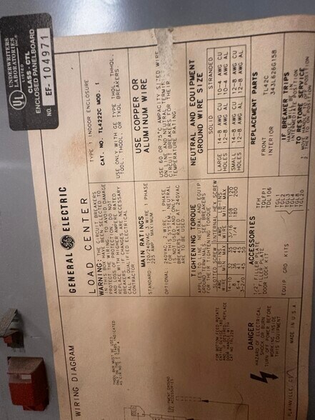 More Photos Of 2401 Alameda Ave, El Paso Showroom For Sale