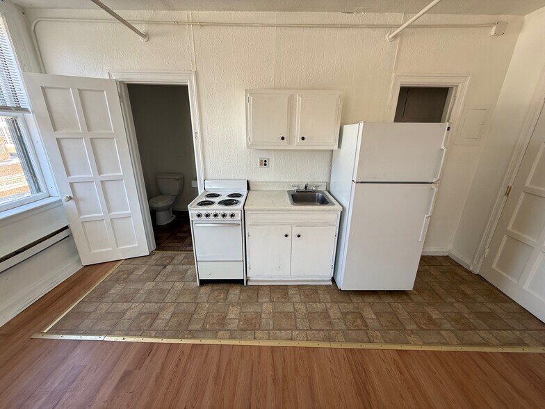 More Photos Of 25 Hartford St, Rumford Apartments For Sale