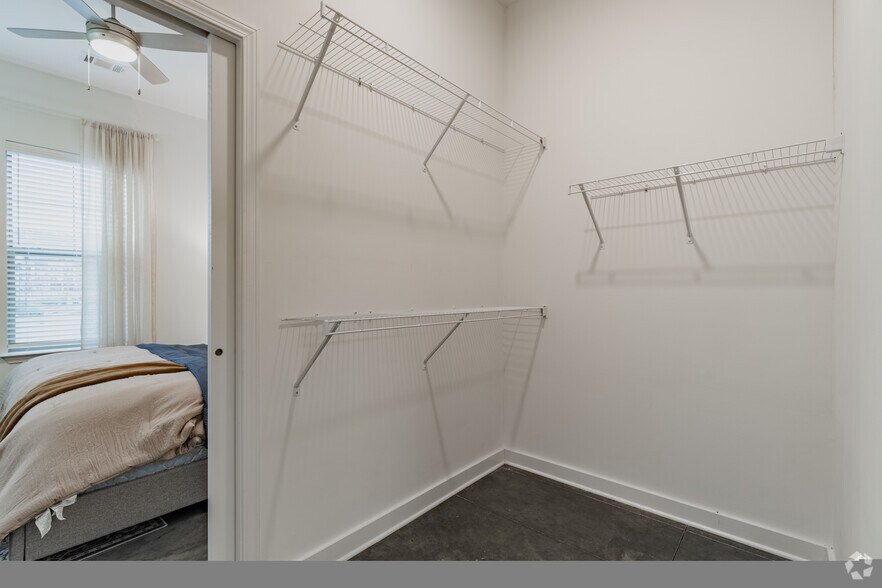 More Photos Of 4815 Market Green Pl W, Lakeland Apartments For Sale