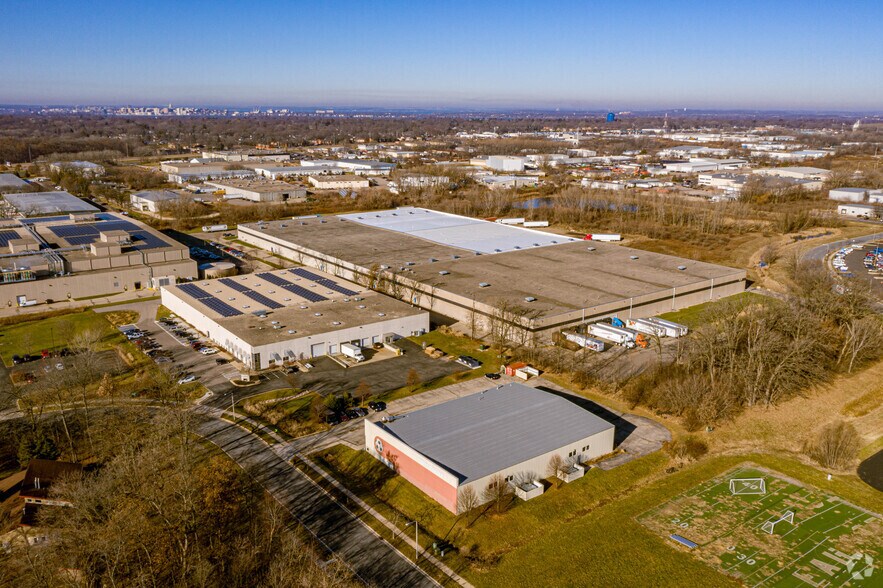 More Photos Of 5018 Blazing Star Dr, Madison Sports And Entertainment For Sale