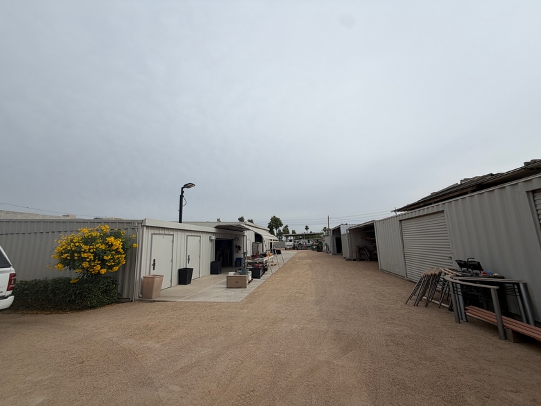 More Photos Of 1525 W Hatcher Rd, Phoenix Warehouse For Sale