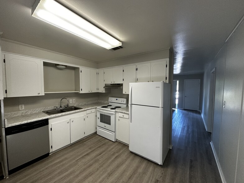More Photos Of 8221 Highway 39, Meridian Apartments For Sale