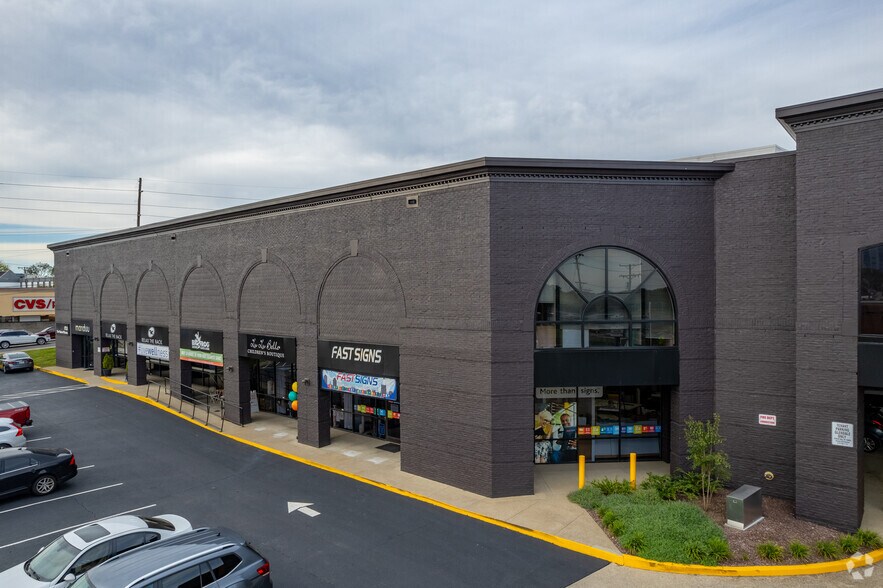 More Photos Of 3760 Hillsboro Pike, Nashville Freestanding For Lease