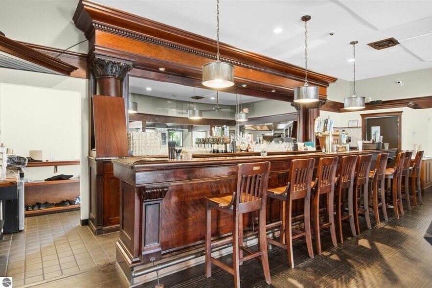 More Photos Of 104 W Main St, Lake Leelanau Restaurant For Sale