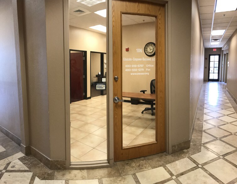 More Photos Of 1425 W Elliot Rd, Gilbert Medical For Lease