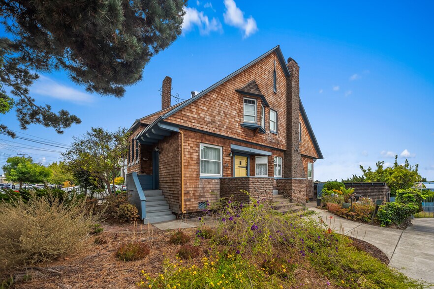 More Photos Of 2000 Clinton Ave, Alameda Apartments For Sale