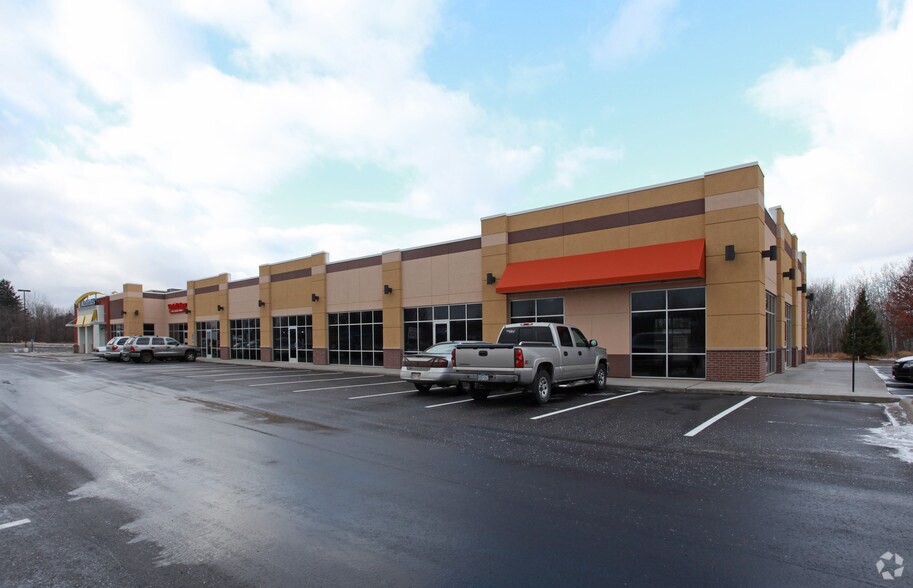 More Photos Of 29575 Sportsman Dr, Chisago City General Retail For Lease