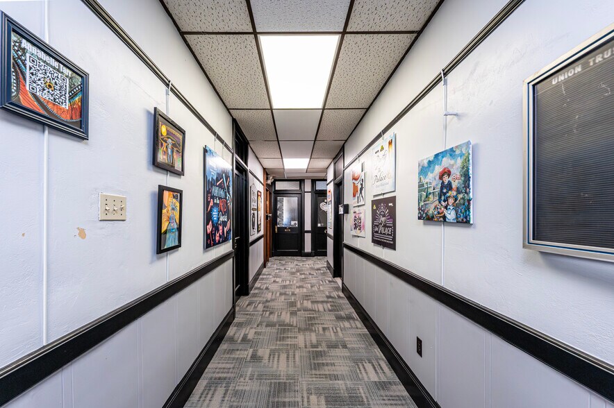 More Photos Of 102 N Main St, Greensburg Storefront Retail Residential For Sale