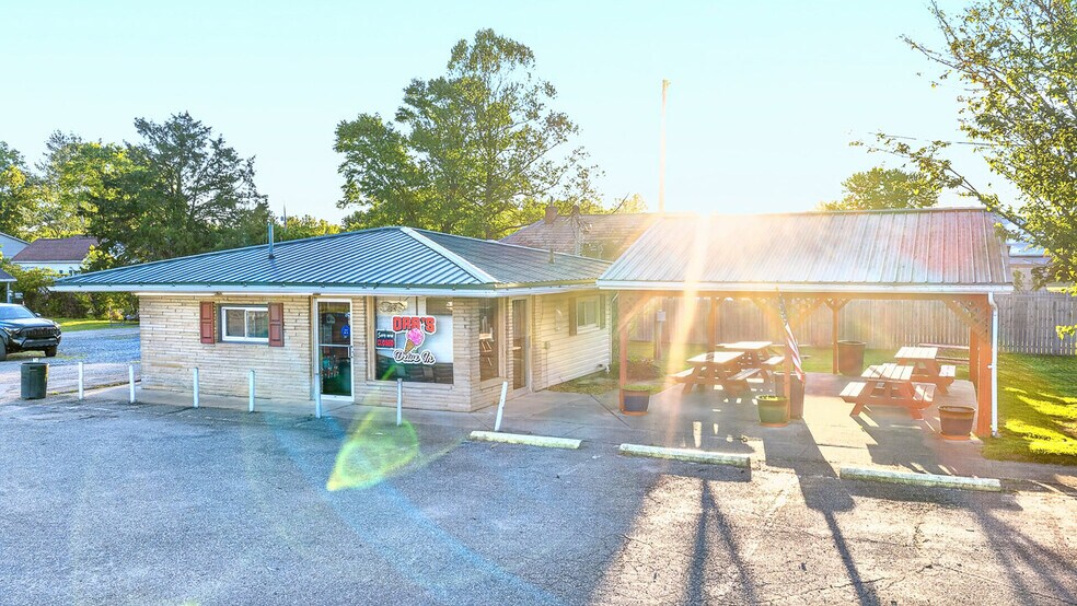 More Photos Of 60200 Southgate Rd, Byesville General Retail For Sale