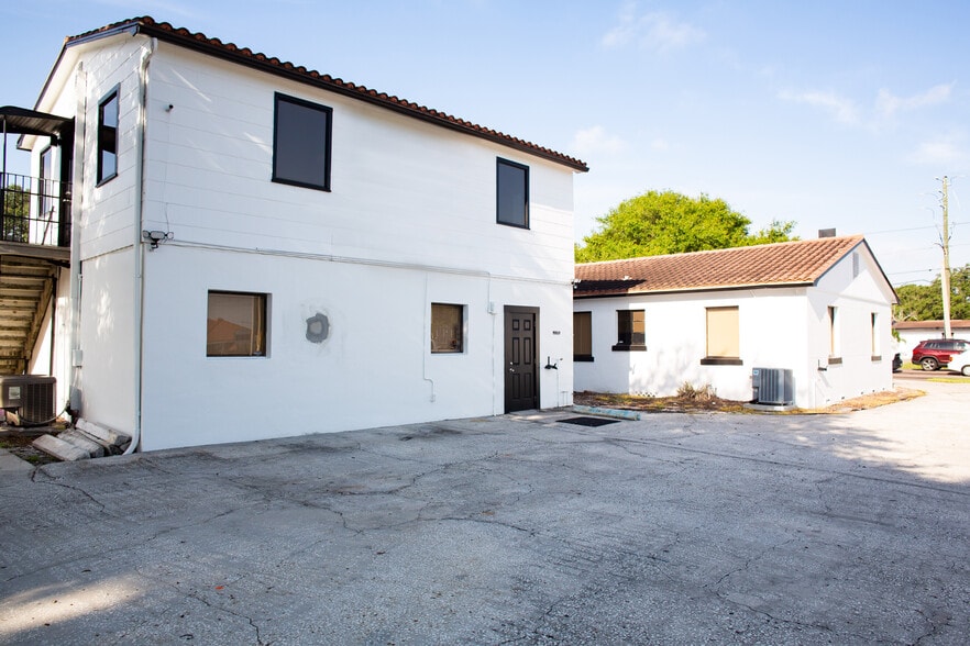 More Photos Of 5355 Dr. Martin Luther King, J St N, Saint Petersburg Office For Lease