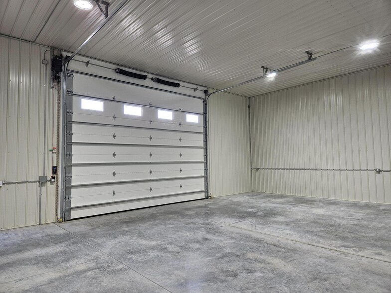 More Photos Of 615 Enterprise St N, Aberdeen Self Storage For Lease