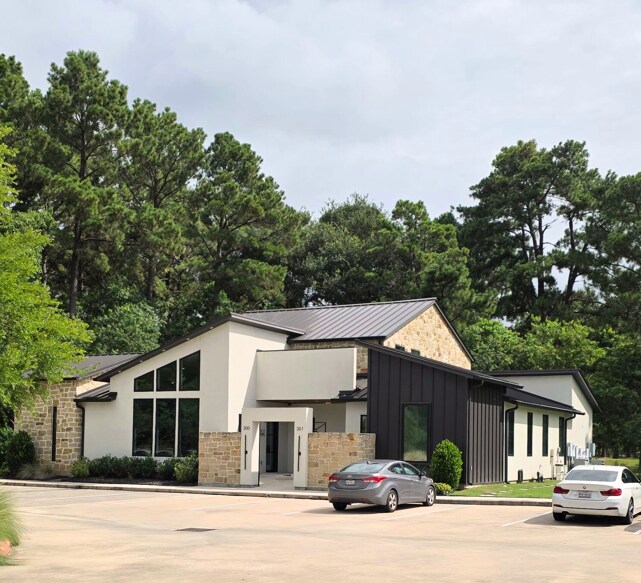 More Photos Of 9070 Gleannloch Forest Dr, Spring Medical For Lease