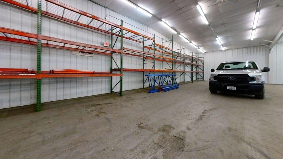 More Photos Of 1211 Hobbs Dr, Delavan Warehouse For Sale