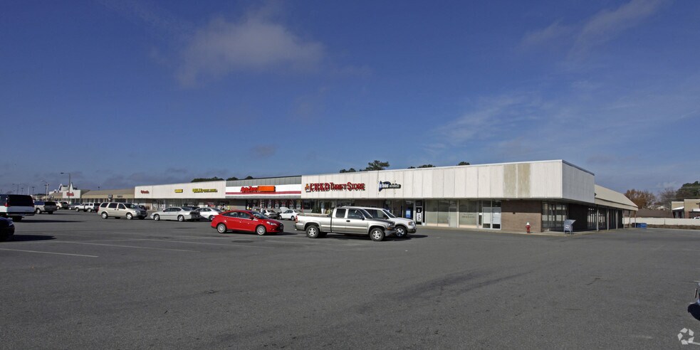 More Photos Of 1100 Armory Dr, Franklin Unknown For Lease