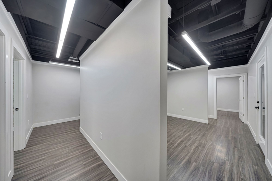 More Photos Of 6128 Havelock Ave, Lincoln Storefront Retail Office For Sale