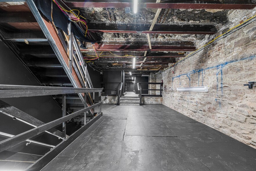 More Photos Of 54 Crosby St, New York Storefront For Lease