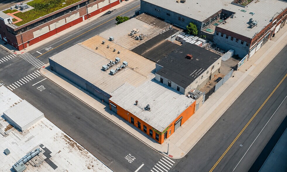 More Photos Of 23-01 Borden ave, Queens General Retail For Sale