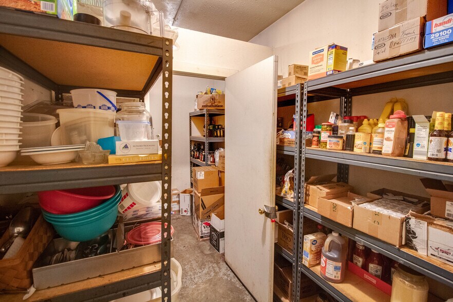 More Photos Of 15281 IL-109, Dow Specialty For Sale