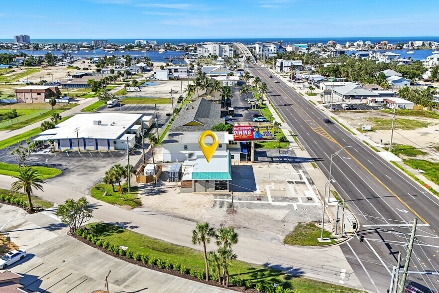 More Photos Of 19003 San Carlos Blvd, Fort Myers Service Station For Sale