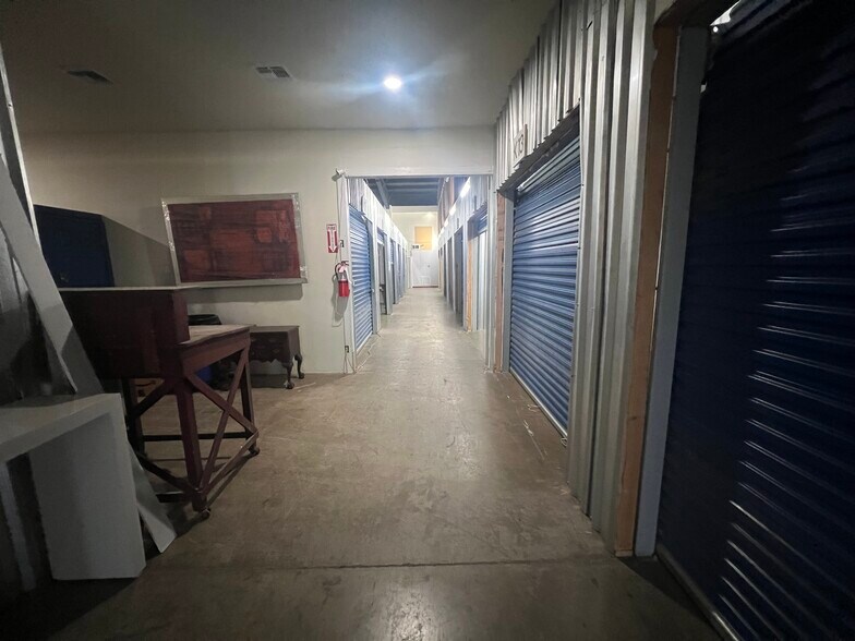 More Photos Of 36 Sam Pearl Blvd, Brownsville Self Storage For Sale