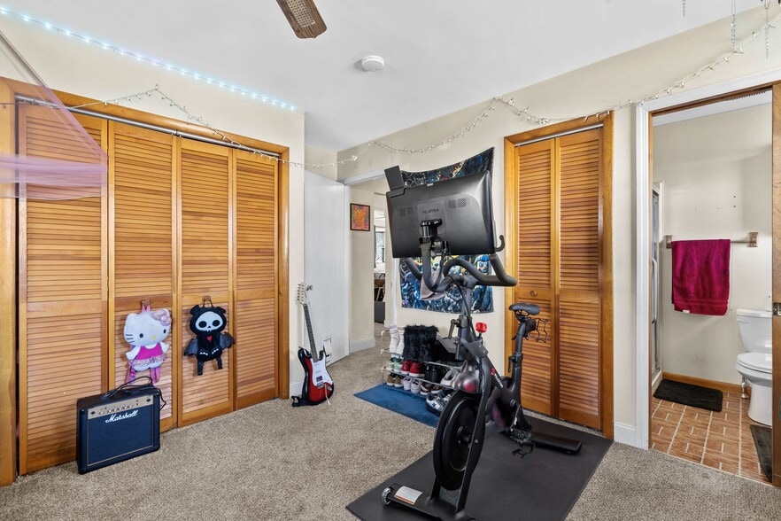 More Photos Of 309 Lynwood Ave, Jenkintown Warehouse For Sale