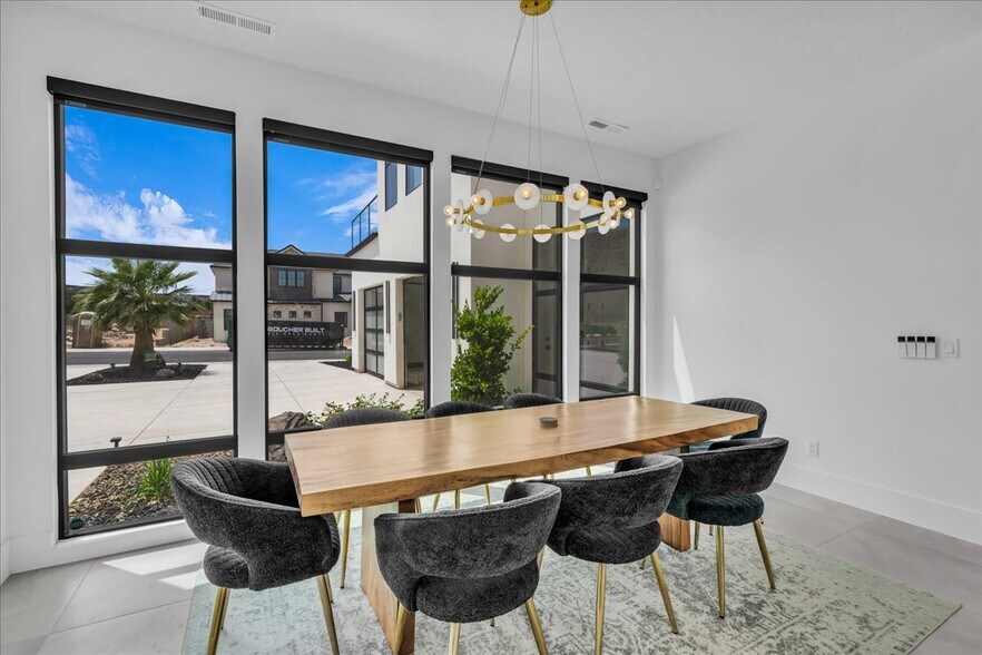 More Photos Of 3366 W 2100 S, Hurricane Multifamily For Sale