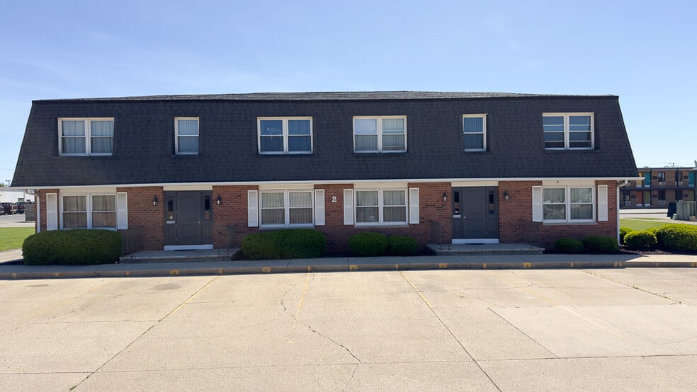 More Photos Of 2 Michael St, Streator Apartments For Sale