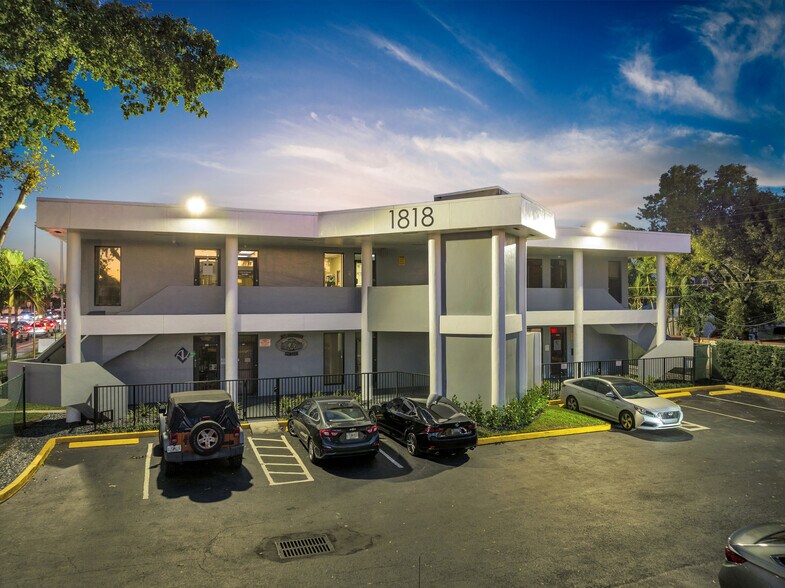 More Photos Of 1818 Sheridan St, Hollywood Medical For Lease