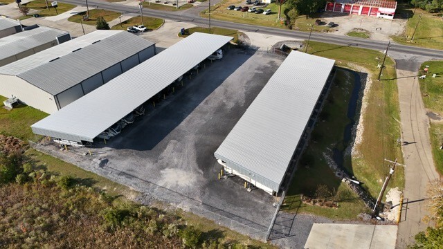 More Photos Of 9854 Florida Blvd, Walker Self Storage For Sale