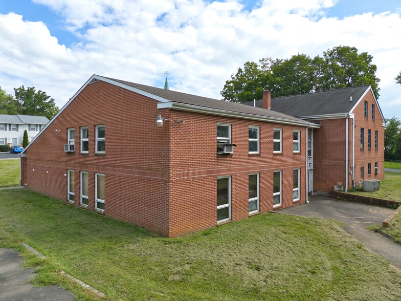 More Photos Of 1219 Second St, Radford Religious Facility For Sale