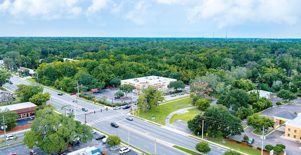 More Photos Of 609 Kingsley Ave, Orange Park Drugstore For Sale