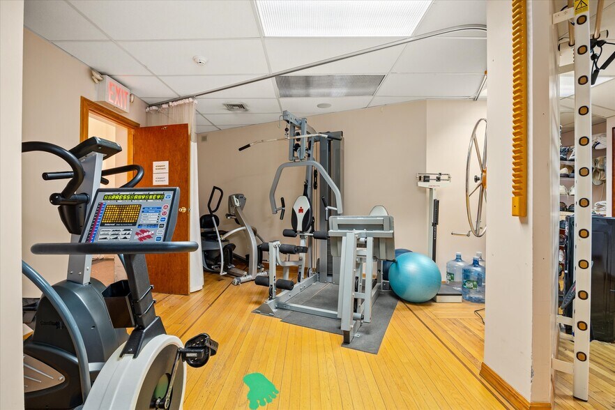 More Photos Of 1120 Brighton Beach Ave, Brooklyn Apartments For Sale