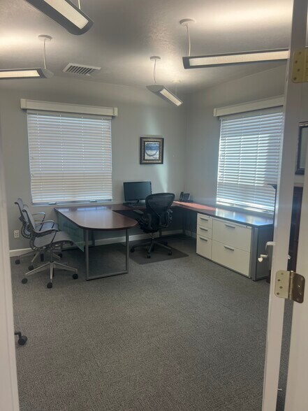 More Photos Of 49 N 500 E, Price Office For Sale