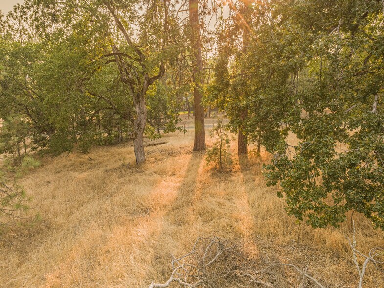 More Photos Of 323 Eric way, Grants Pass Land For Sale